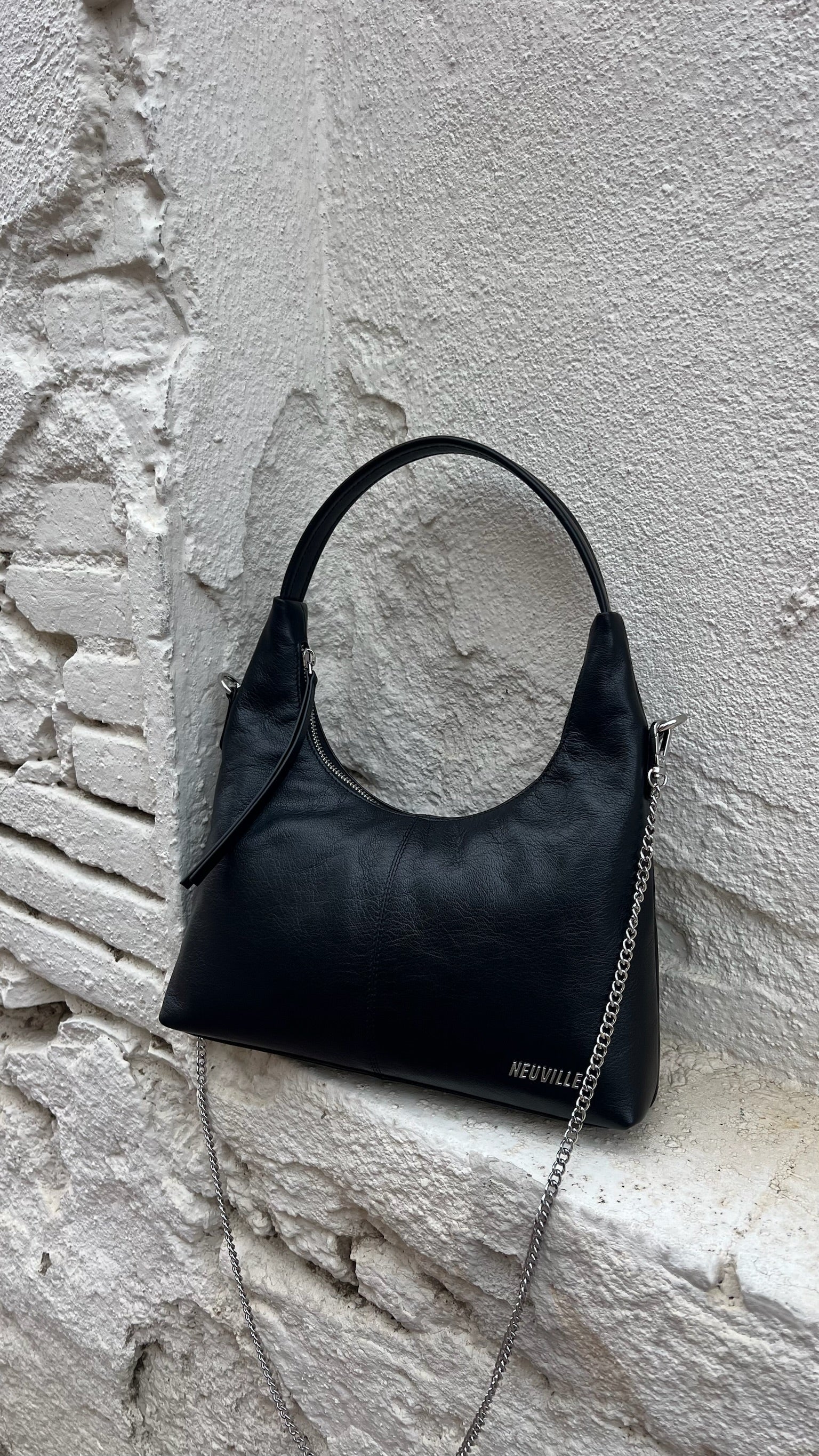 LOLA BLACK - Image 9