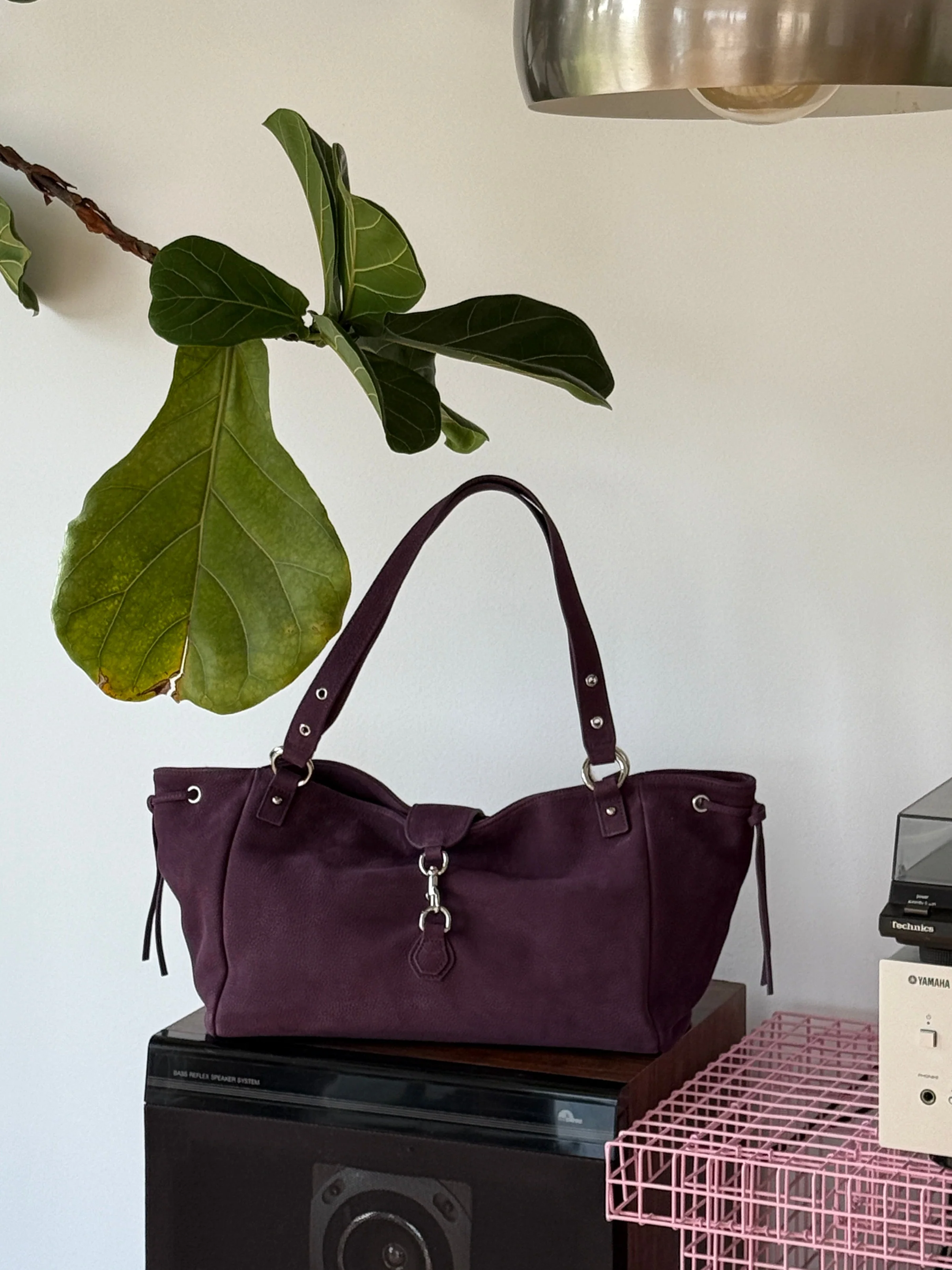 VICTORIA M WINE NUBUCK - Image 3